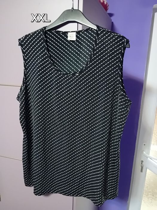 Vand haine pentru femei