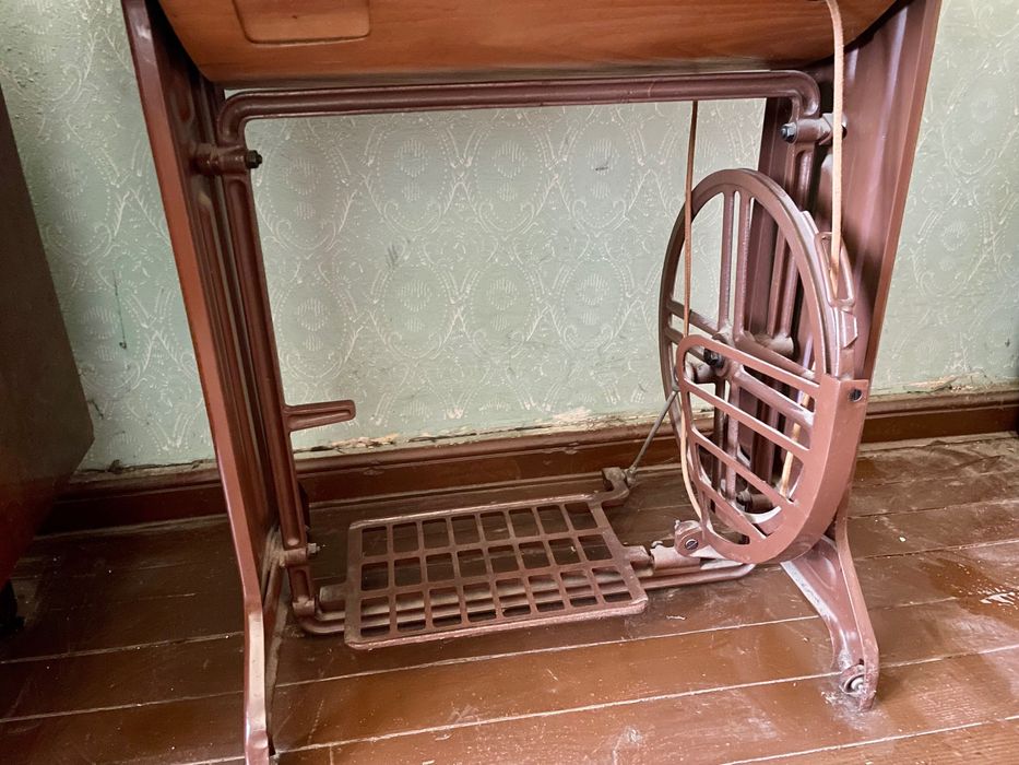 Крачна шевна машина Минерва /Minerva