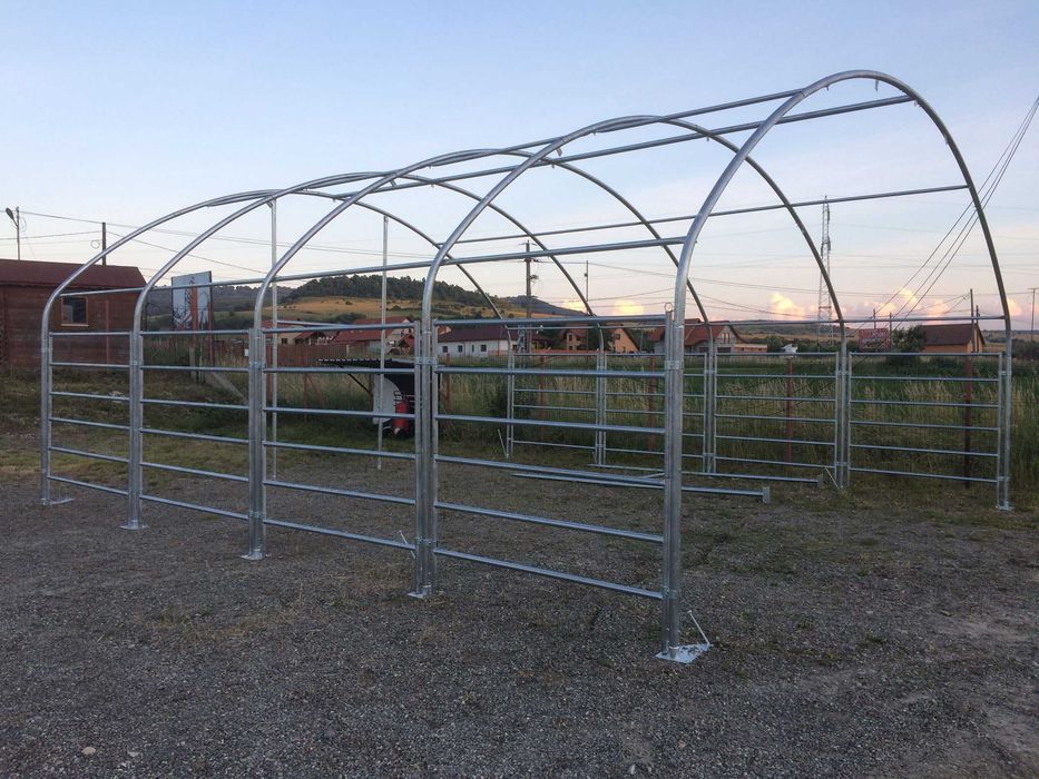 Corturi pentru animale 4x4, 6x6, 8x8, 10x10, 12x12m – HARDLIFE EUROPE