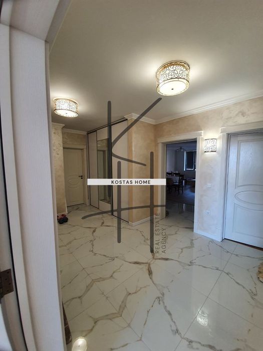 Продава се Тристаен апартамент в Варна, Център - 130 кв.м за 3839 €/кв.м - Снимка #4