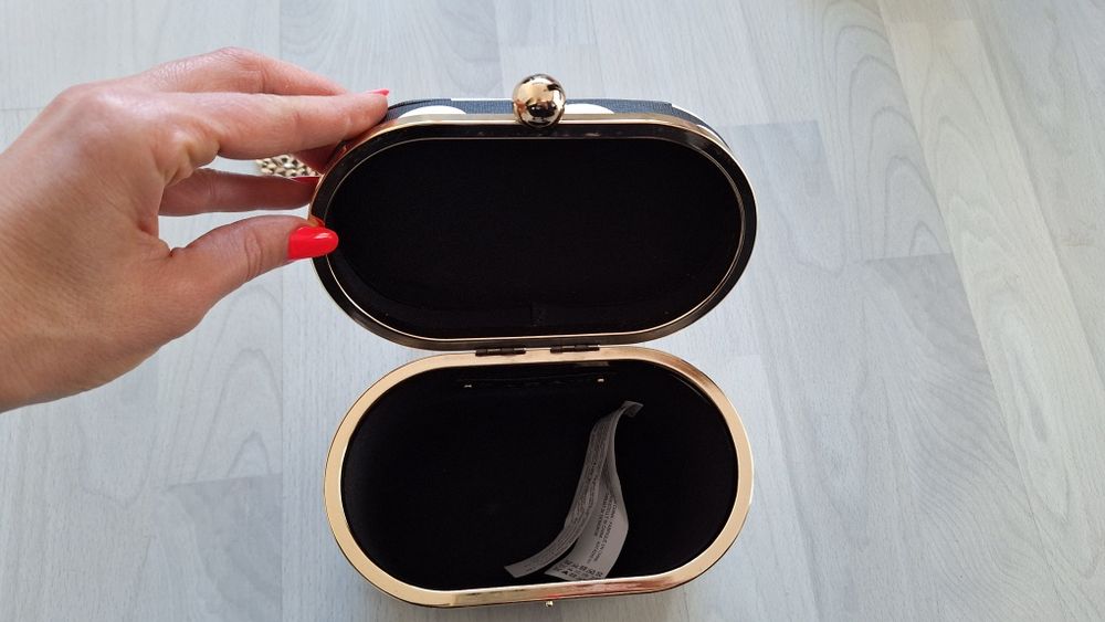 Geanta Zara tip cufar