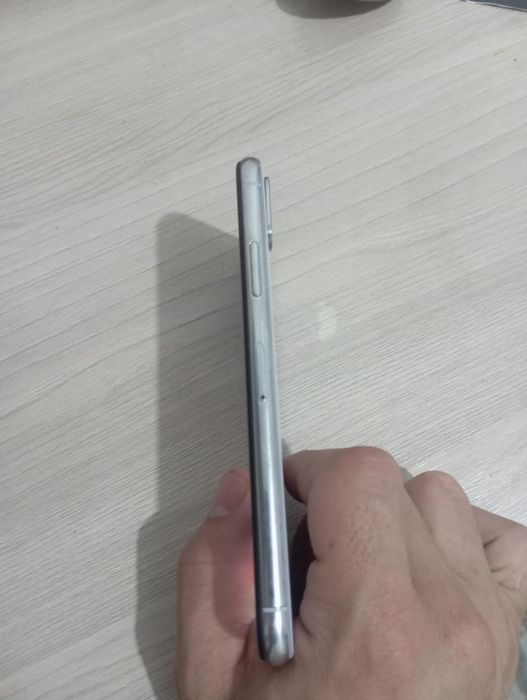 iPhone X 64гб Б/У ёмкость 100%