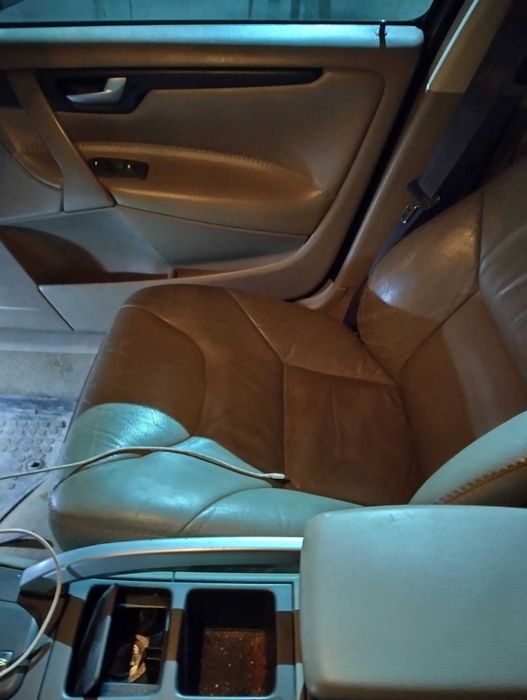 Волво Хц70 2.4д5 185 автомат на части 06г