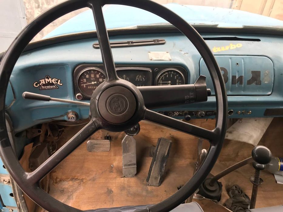 ЗИЛ 130 самосвал московский кузов 1990 года 4 газ балона