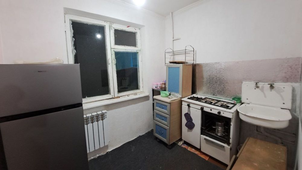 Аренда 1 ком квартира в 4 мкр 4 этаж