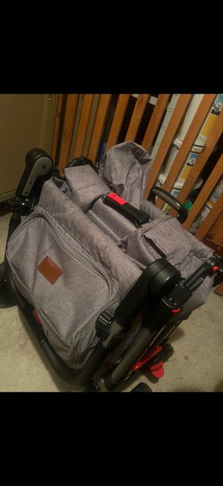 Carucior pentru 2 copii sau cumparaturi