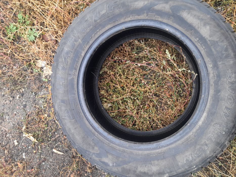 Зимний  шины липучка