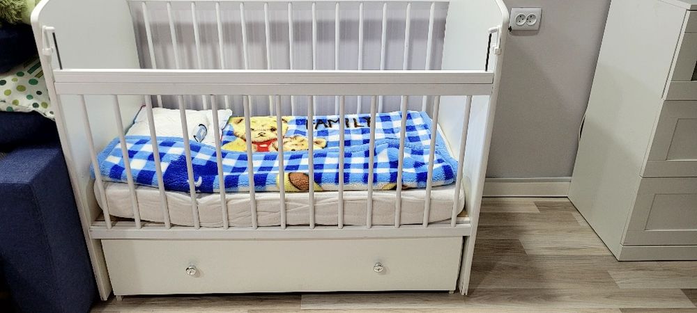 Продается детская кроватка
