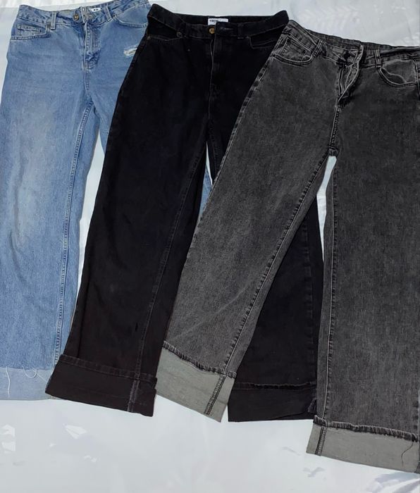 Продам женские джинсы