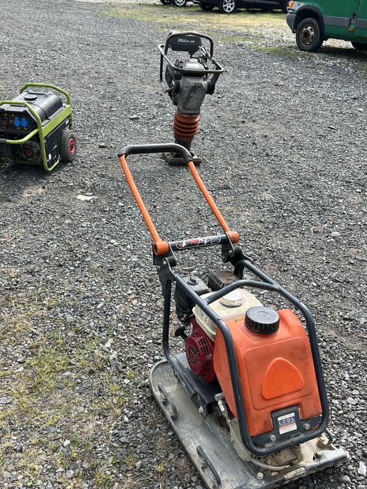 Mai Mikasa compactor si placa compactoare honda