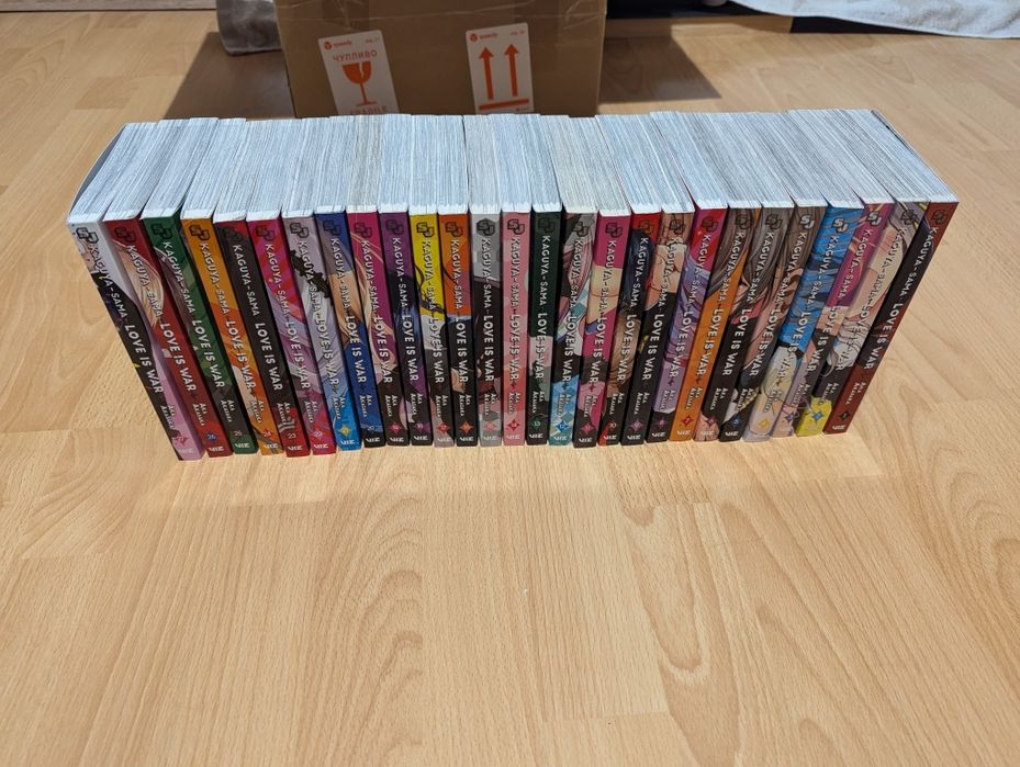 Kaguya Sama Love is War (vol 1-27)