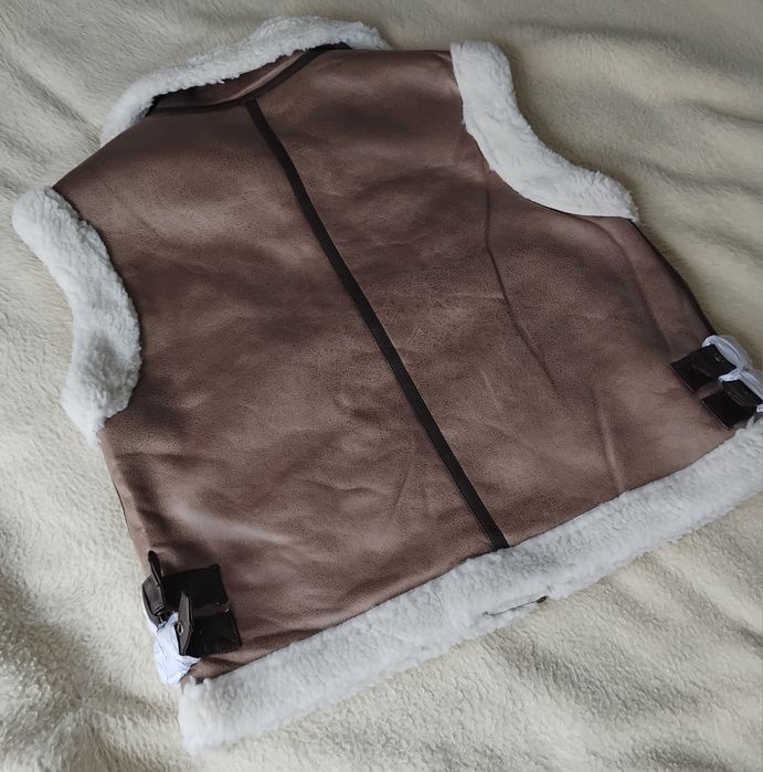 Уникално топъл елек с каракул