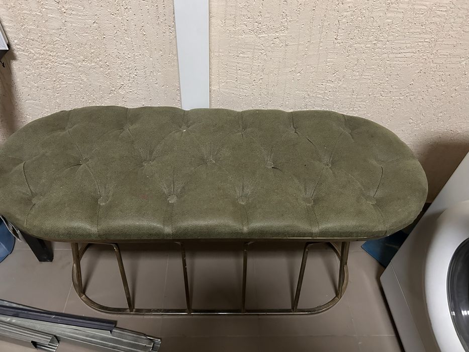 Продам пуфик дешево