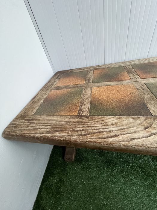 Masuta din lemn masiv