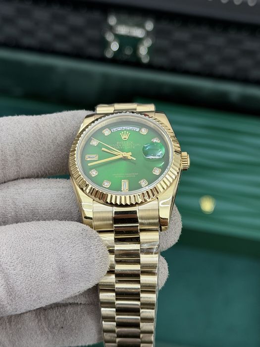 Rolex Day-Date 36 Green Dial Gold 18k
