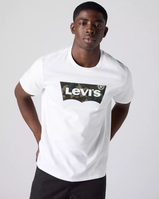 Футболка Levi's graphic camo shirt.L.