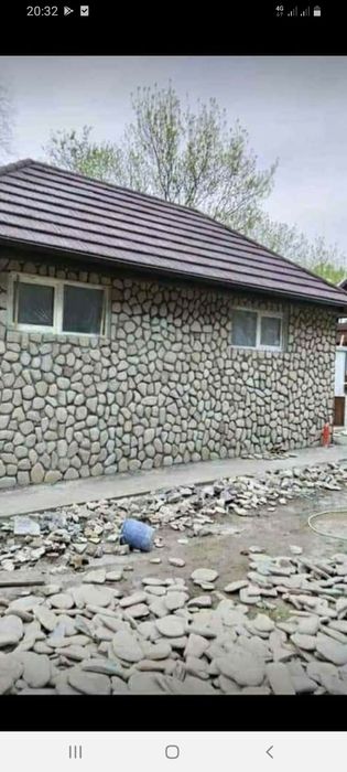 Placări cu piatra naturala