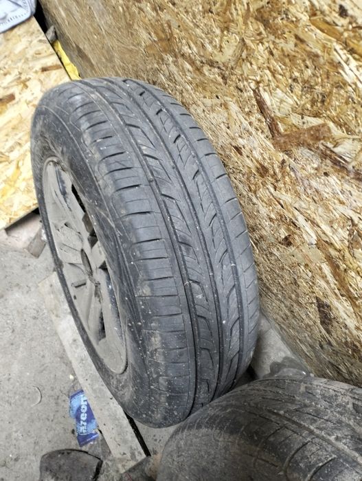 Продам колеса сдисками