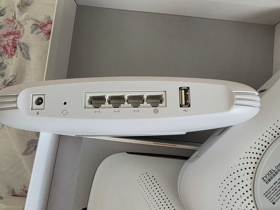 Router Mesh WiFi Zyxel Multy X WSQ50 (3-pack), AC3000, WiFi 5, Tri-Band-Mesh 400 + 866 + 1733 Mbps