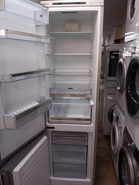 Иноксов комбиниран хладилник с фризер Сименс Siemens 2години Гаранция!