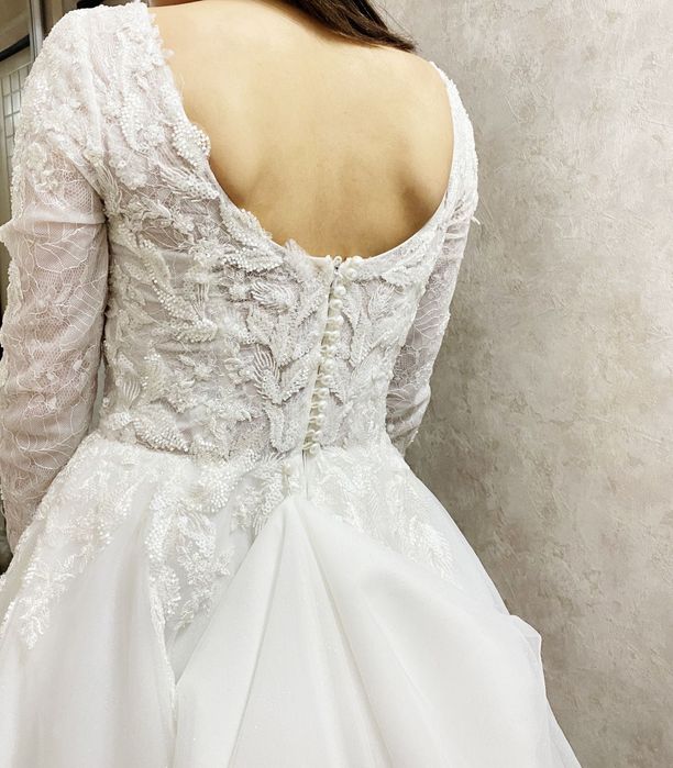 Изумительное свадебное платье