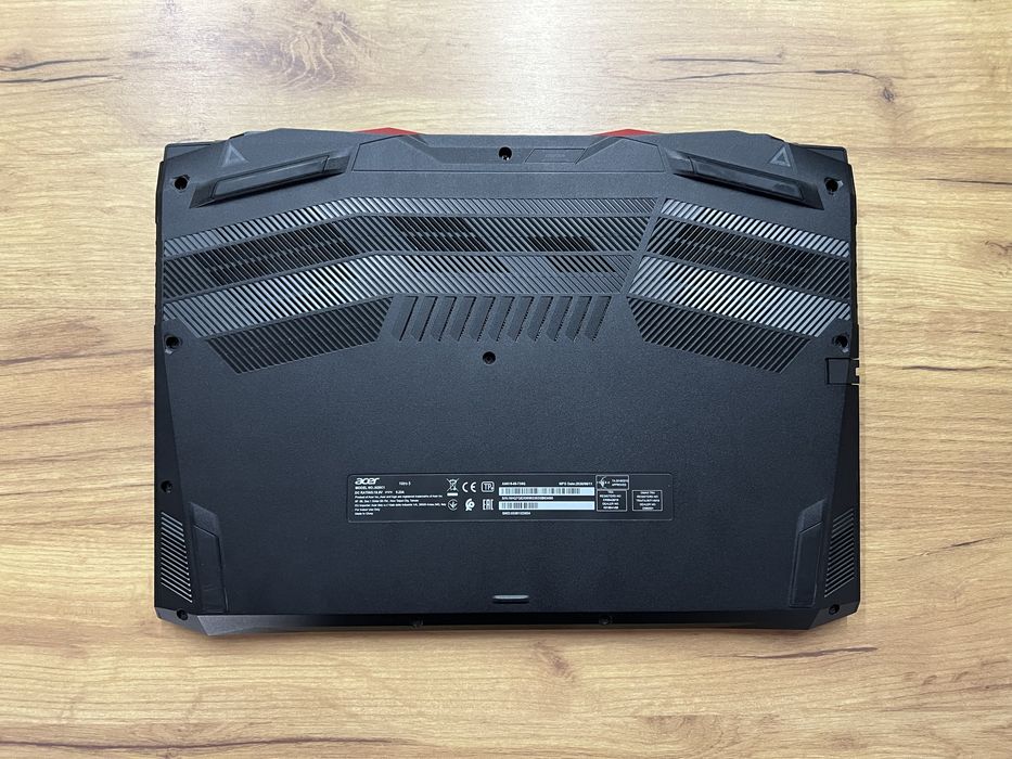 Геймърски лаптоп Acer Nitro 5 AN515-55,Intel Core i7-10750H, 16GB RAM