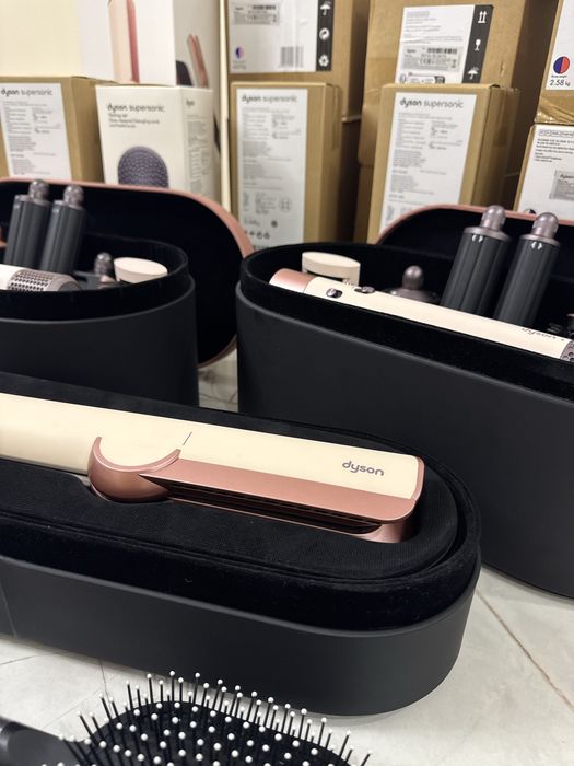 Dyson Акция + подарки