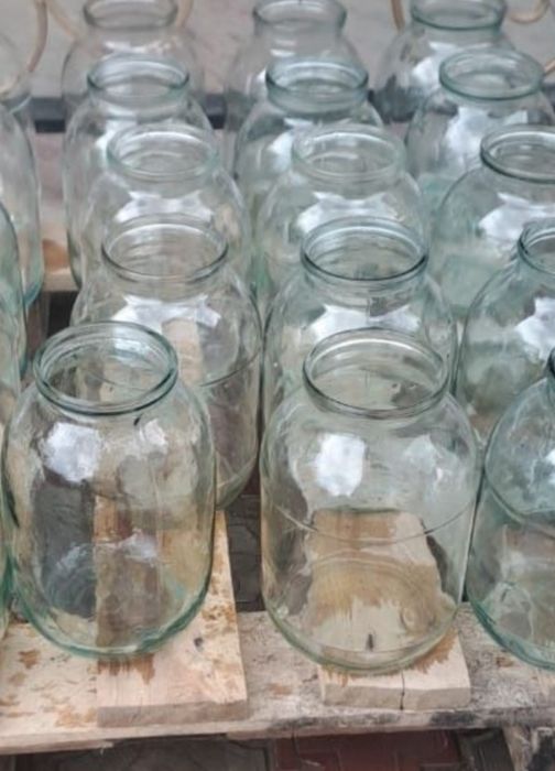 Продам банки, 10 шт - 1000 т