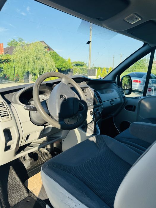 Opel vivaro lung  2013