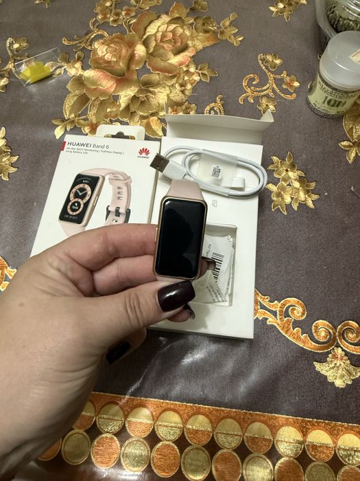 Продам фитнес часы