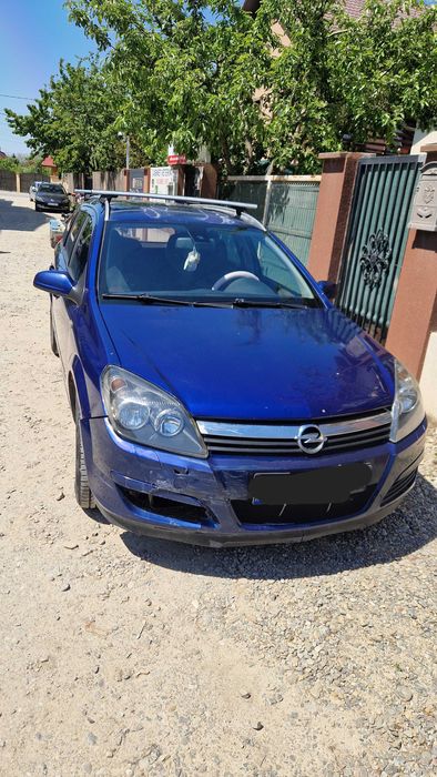 Mașină Opel Astra H break 1.7 diesel