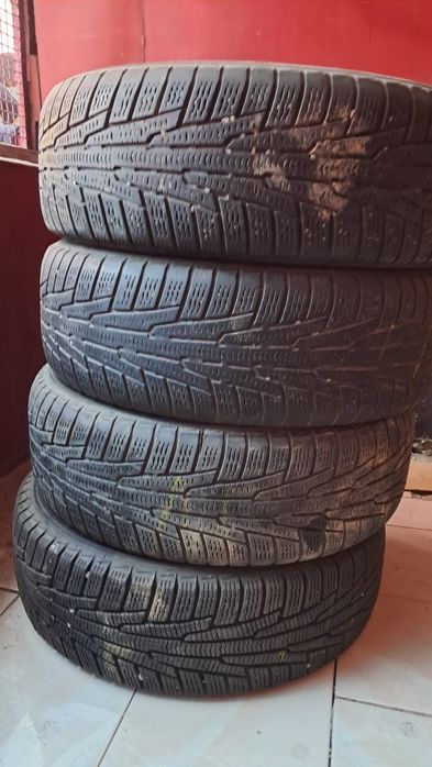 Продам зимние шины