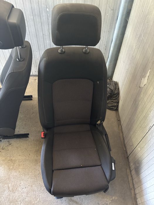 Салон за пасат 8