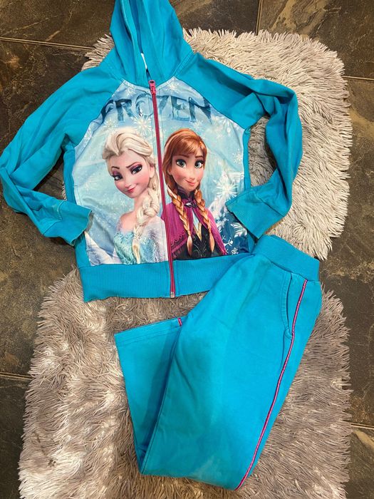 Екипчета за момиченца различни размери