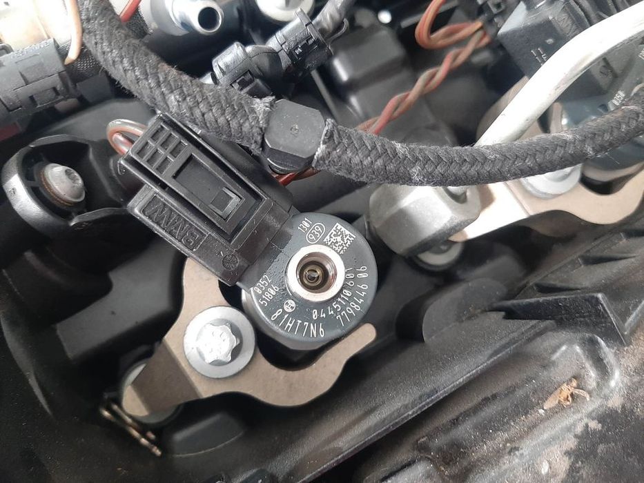 injector  2.0 d n47d20c bmw seria 3 f30 f20 f21 f34 0445110601 779844606
