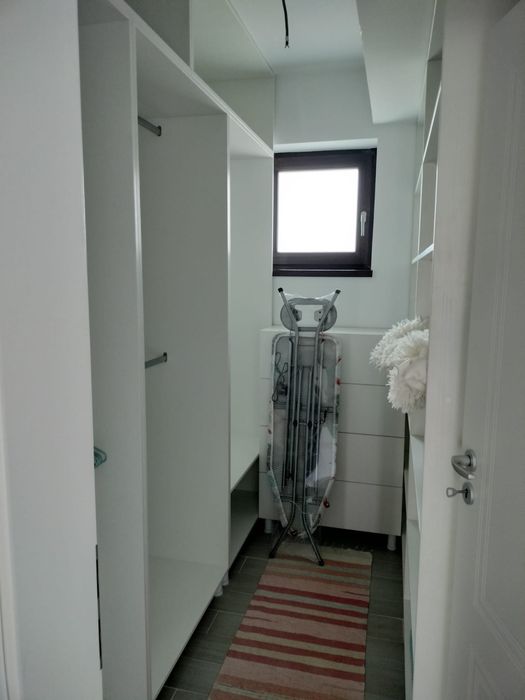Casa parter, moderna, ultracentral, complet mobilata in  ansamblu rezidential