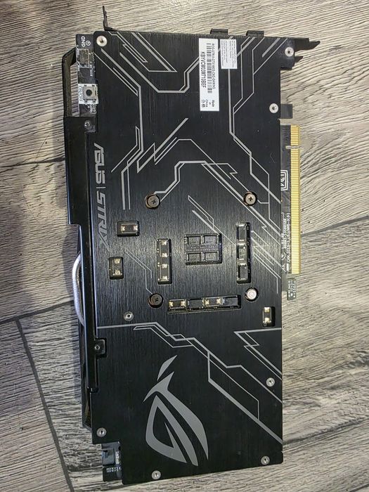 Видеокарта Gtx 1660 Super (Asus Rog Strix)