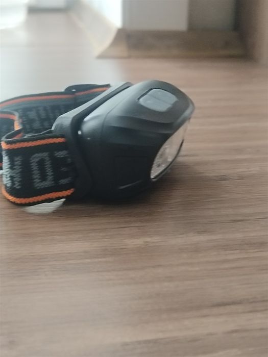 Налобный фонарик