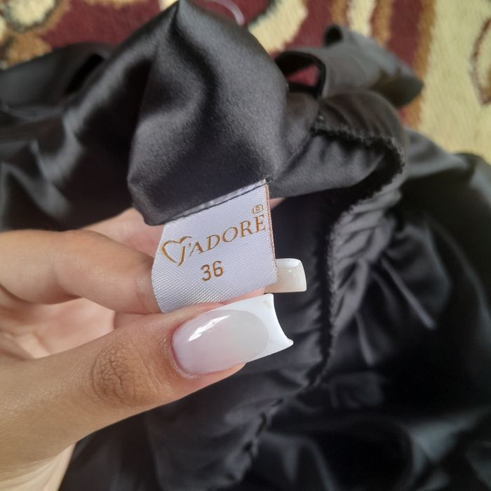платья с открытой спиной