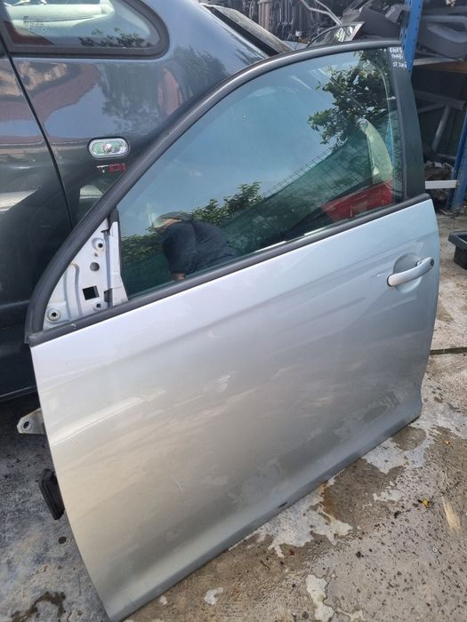 ușă completă stânga față VW golf5 combi