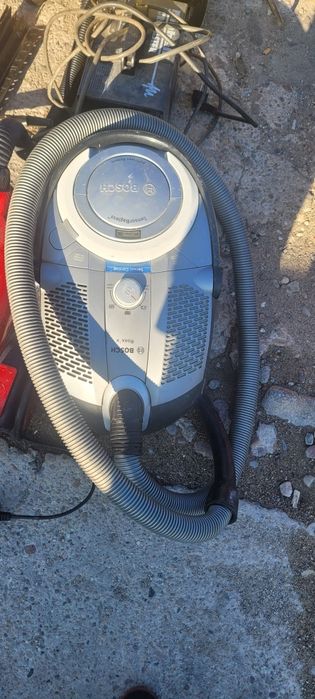 Aspirator Boch profesional
