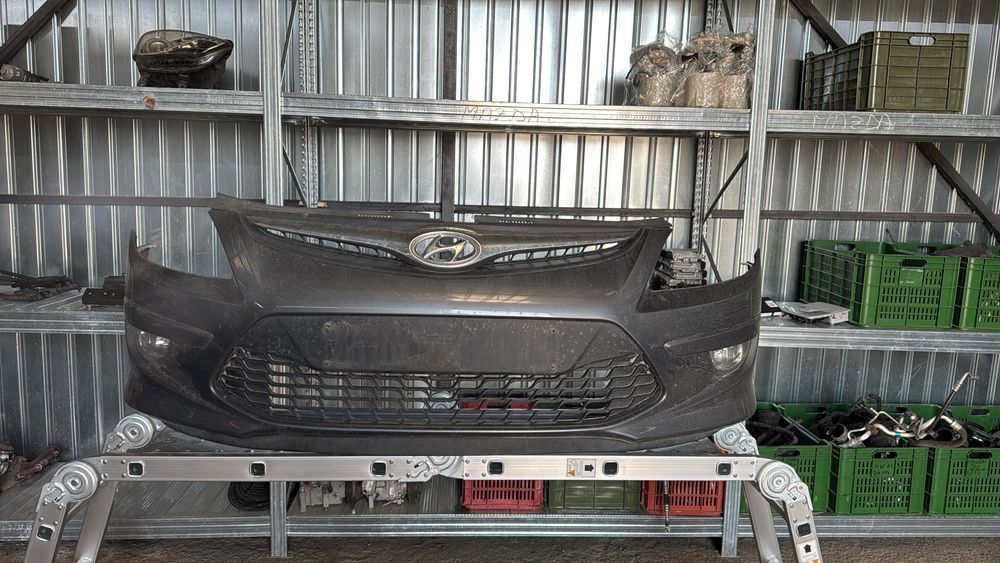 bara fata hyundai i30 2010