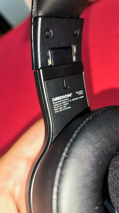 Немски Bluetooth слушалки Medion