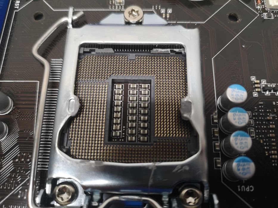 Дънна платка - MSI Z87M-G43