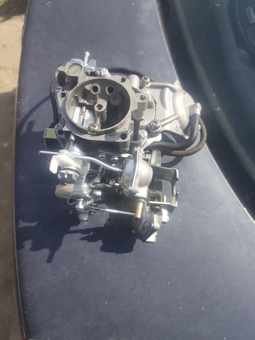 Продавам части от Ауди  80