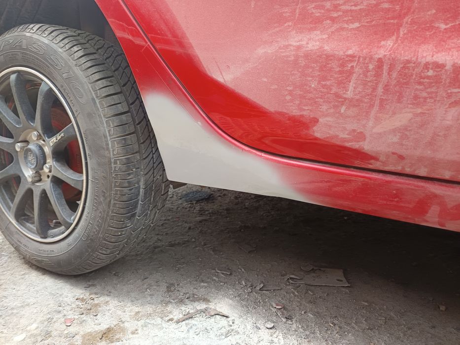 Servicii de tinichigerie/sudură auto