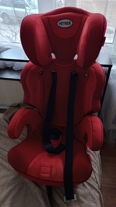 Детское автокресло