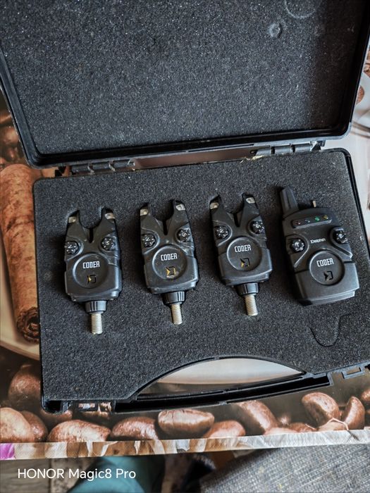 Vand avertizori cu stație Delphin Coder ..