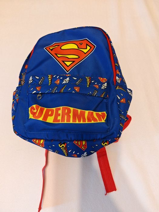OFERTA!!! Ghiozdan SUPERMAN / PATRULA - in stare f bună