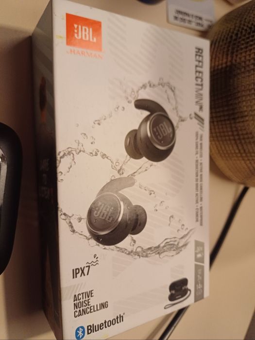 Casti Jbl reflect mini!